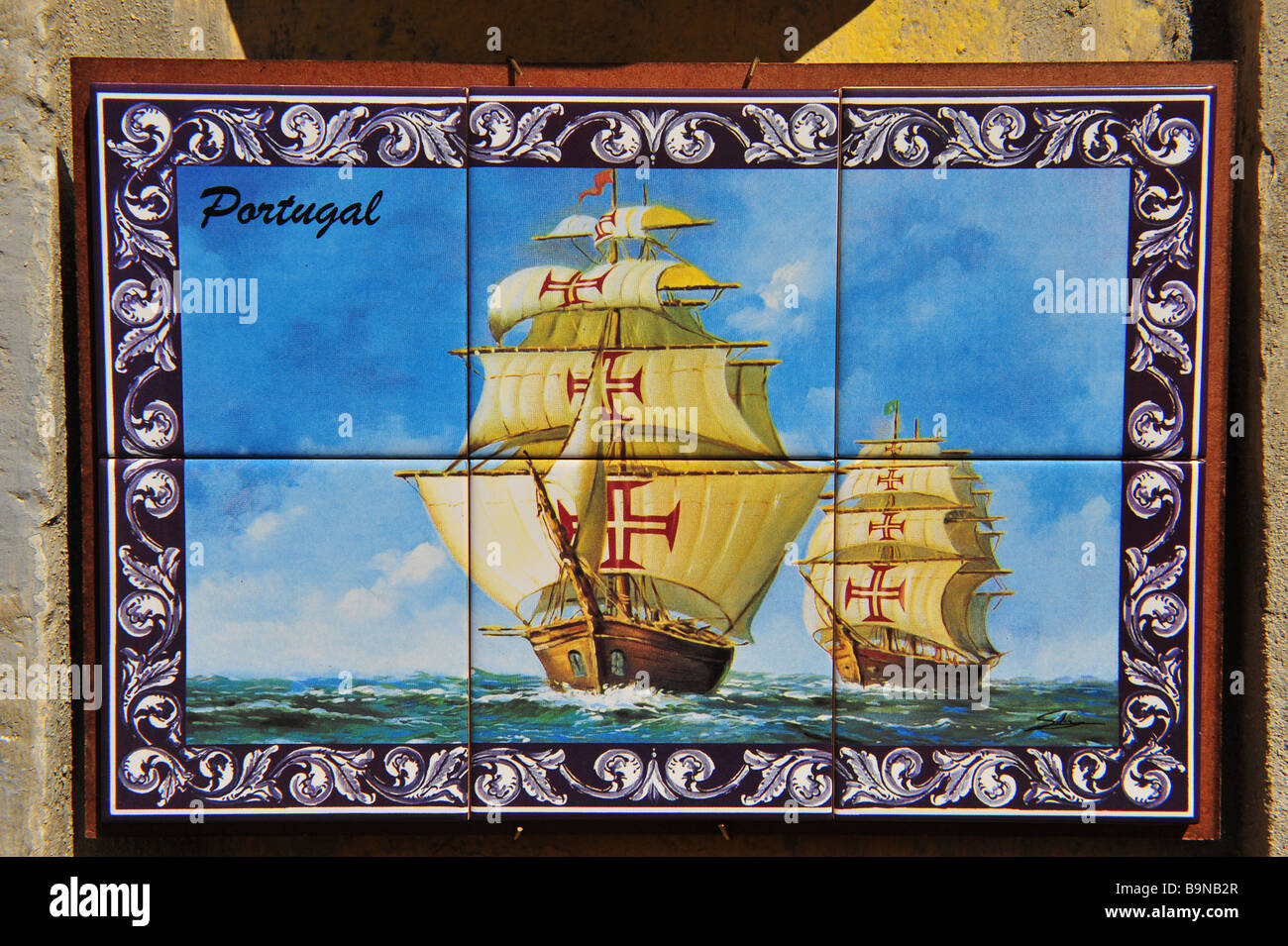 Keramische Fliesen Bild zum Verkauf an der Algarve in Portugal Stockfoto