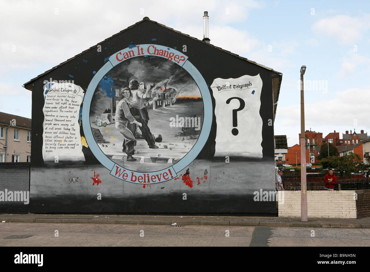 Politischen Wandbild in Belfast, Nordirland. Stockfoto