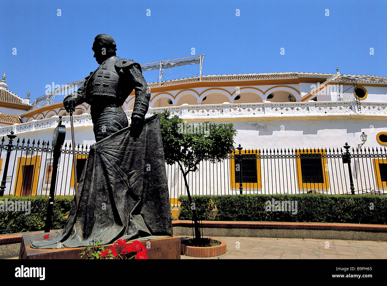 Spanien, Andalusien, Sevilla, Plaza de Toros, 18. Jahrhundert Arenas De La Maestranza Stierkampfarenen mit lokalen Barockstil, Denkmal Stockfoto