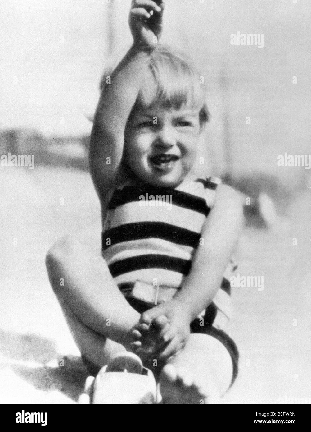Us Schauspielerin Marilyn Monroe In Der Kindheit Stockfotografie Alamy 