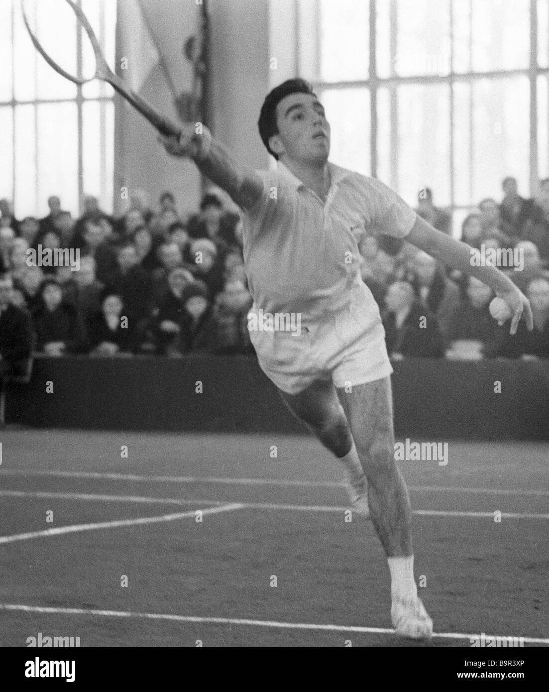 Sowjetische Tennisspieler Alexander Metreveli Stockfotografie - Alamy