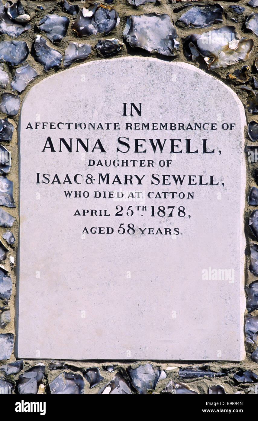 Anna Sewell Grabstein Buxton Norfolk englischer Schriftsteller Autor Schriftsteller Black Beauty East Anglia England UK Grab Grabstein Grab Stockfoto