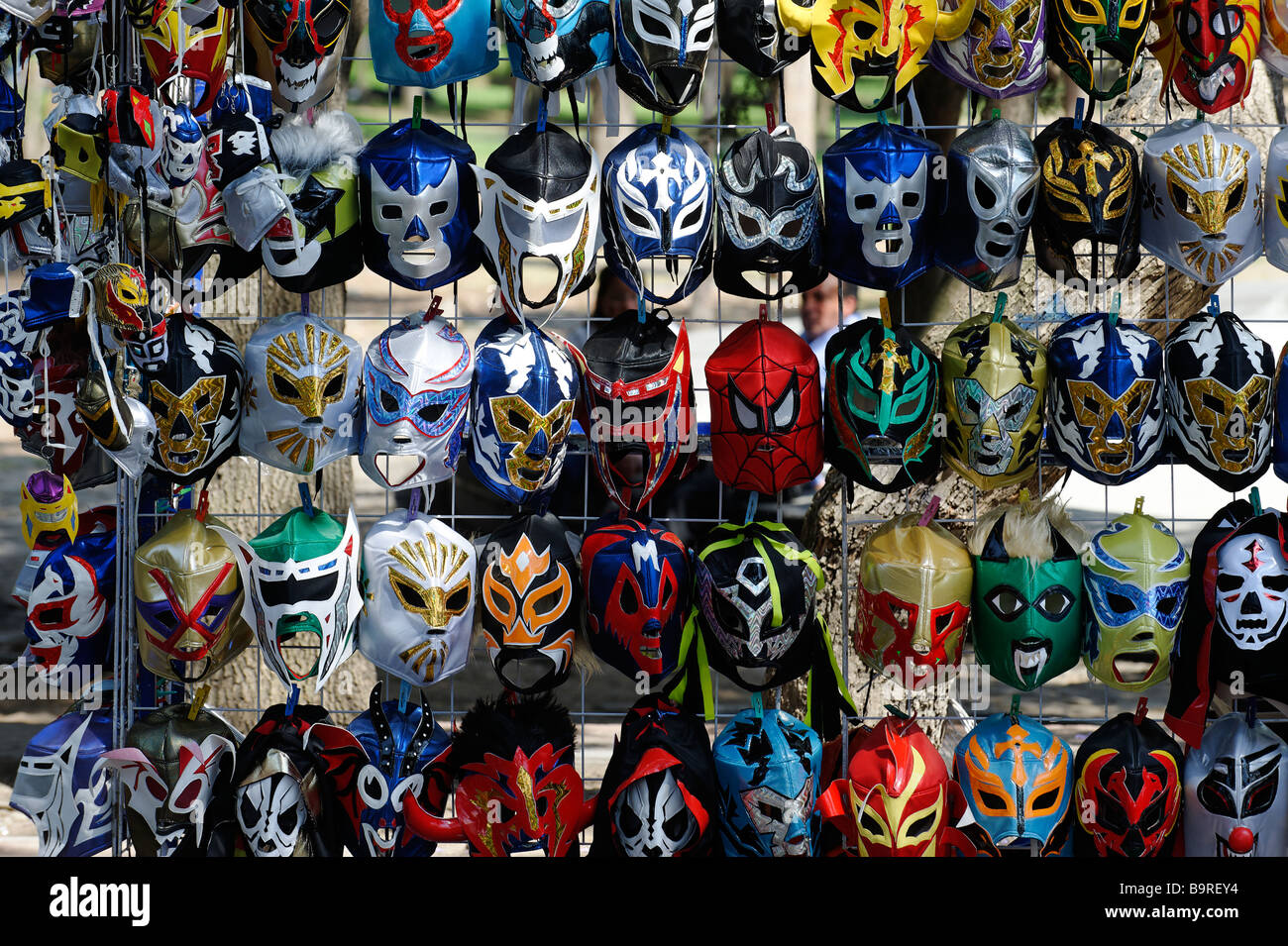 Masken für "Lucha Libre", mexikanischen wrestling zum Verkauf in Mexiko-Stadt  Stockfotografie - Alamy