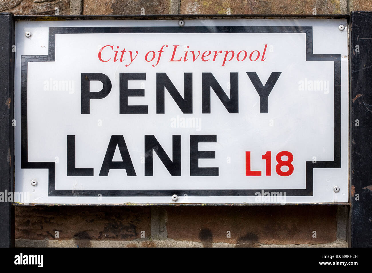 Vereinigtes Königreich, Liverpool, Penny Lane, verewigt Straße von Paul McCartney Stockfoto