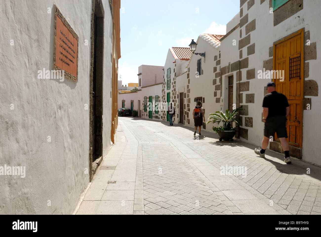 Eine feine street View von der alten Stadt von Aguimes, Calle el Progreso. Aguimes, Gran Canaria, Kanarische Inseln, Spanien, Europa. Stockfoto