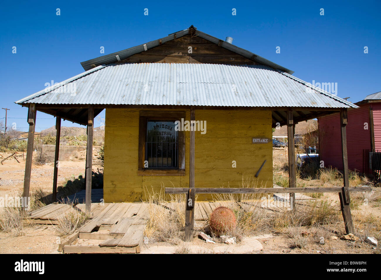Alte Gebäude in der Wild West Mining Town von Chlorid, Arizona, USA Arizona Zentralbank Stockfoto