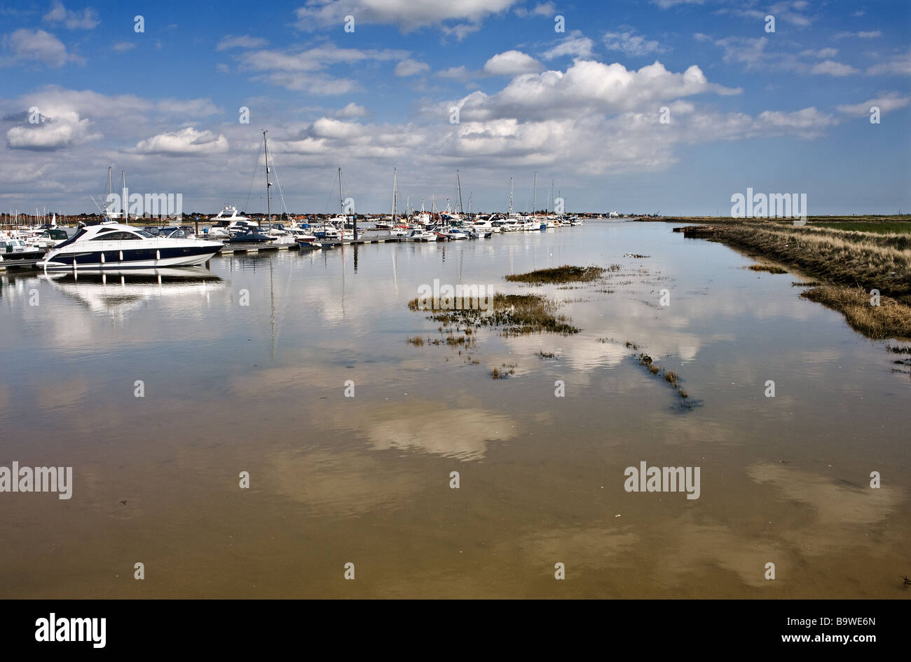 Eine Marina auf Wallasea Island in Essex. Stockfoto