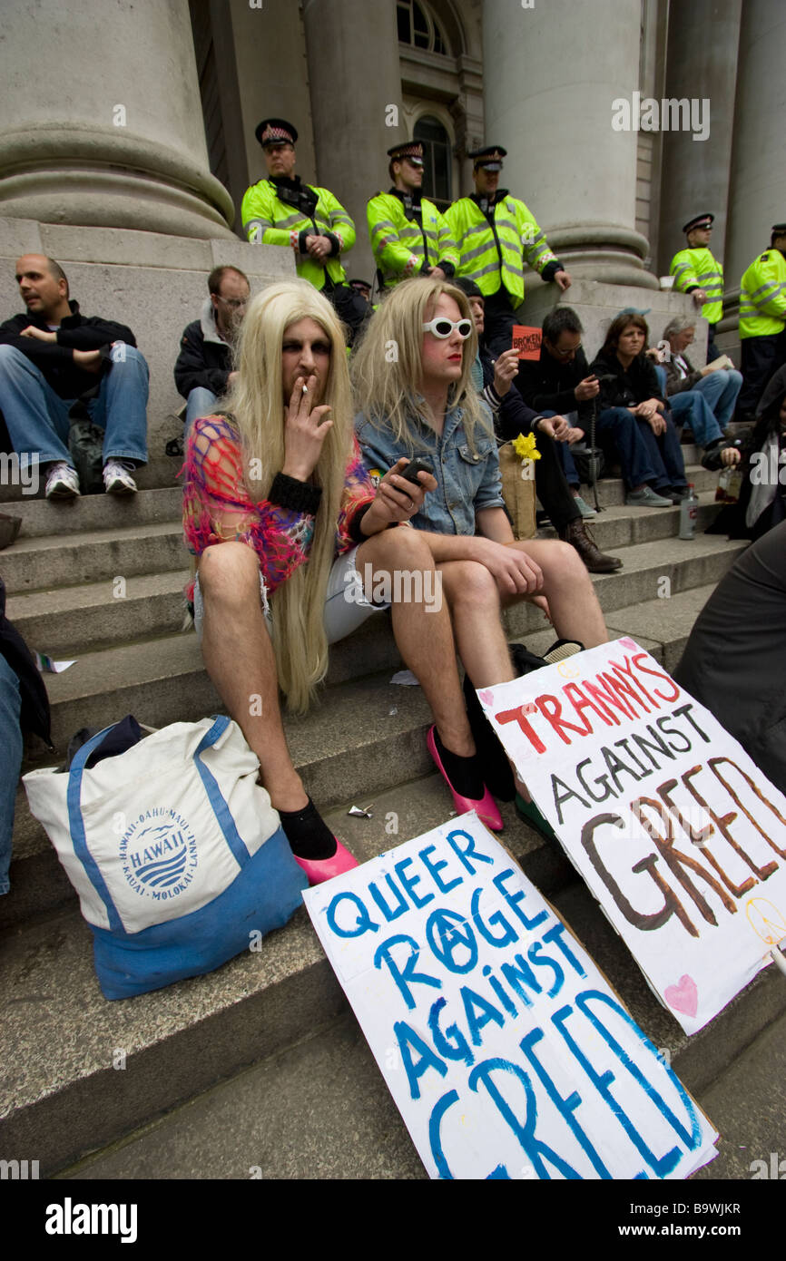G20-Demonstration London Transvestiten Demonstranten Stockfoto