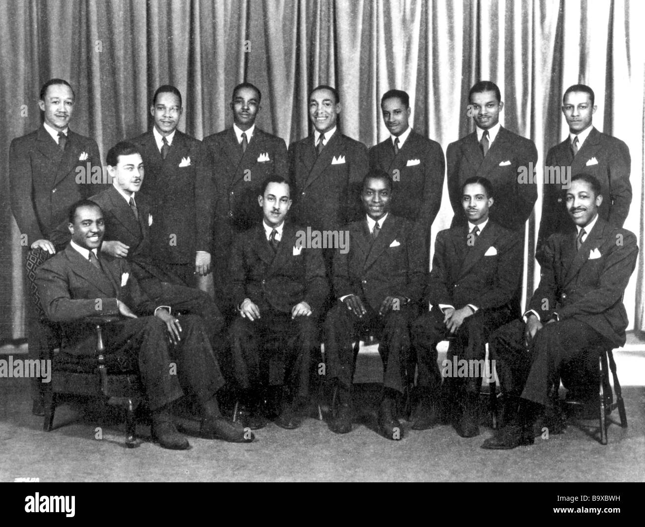 JIMMIE LUNCEFORD und seine BAND uns jazz Group über 1934 Lunceford steht auf der linken Seite Stockfoto