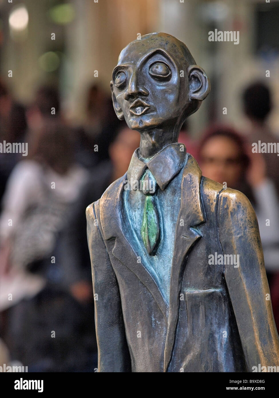 FIGUR SKULPTUR IN MELBOURNE ECKE DER SWANSTON UND BOURKE STREET VICTORIA AUSTRALIEN Stockfoto