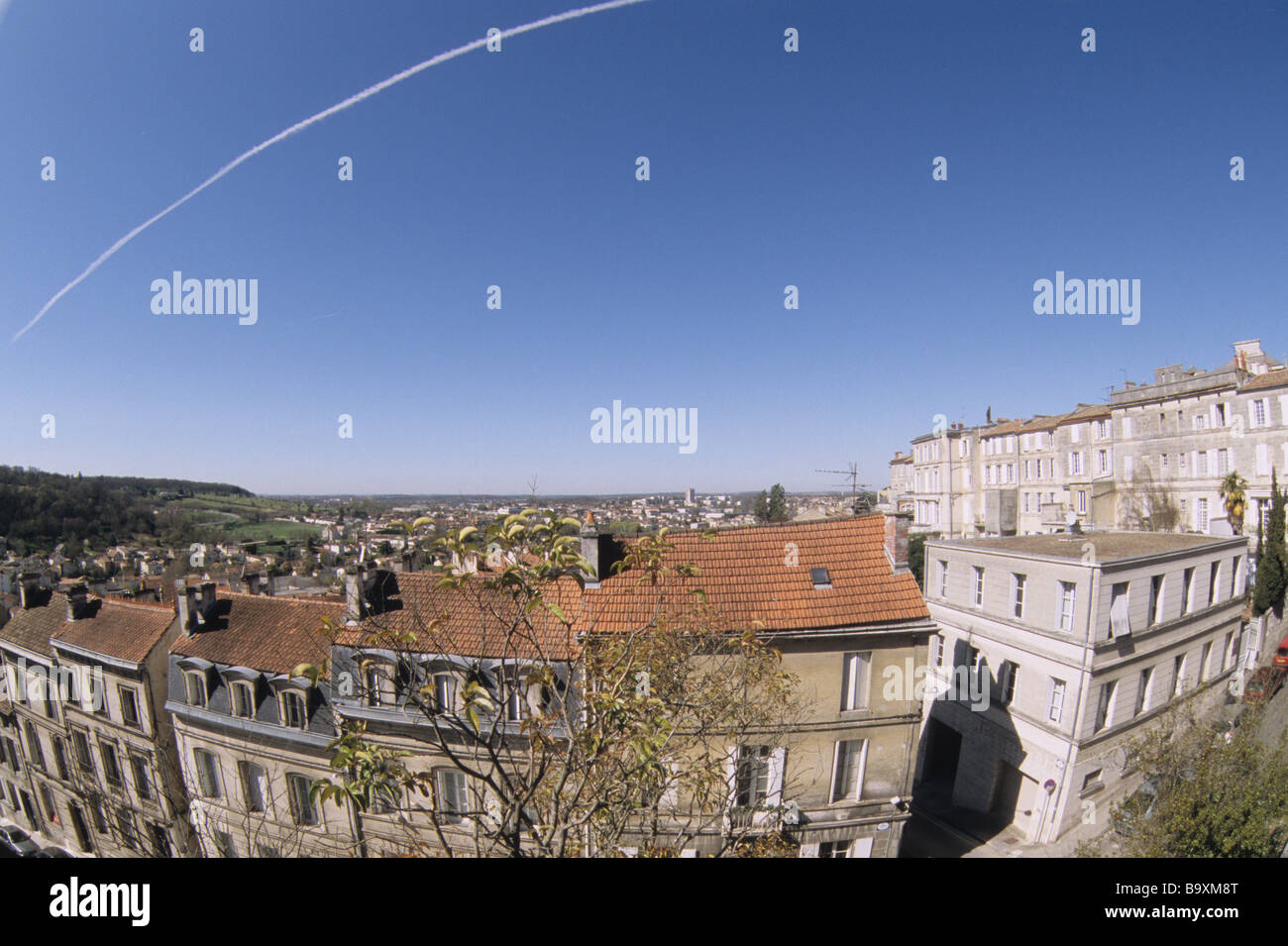 Angouleme, SW Frankreich, anzeigen westlich von Boulevard Emile Roux Stockfoto