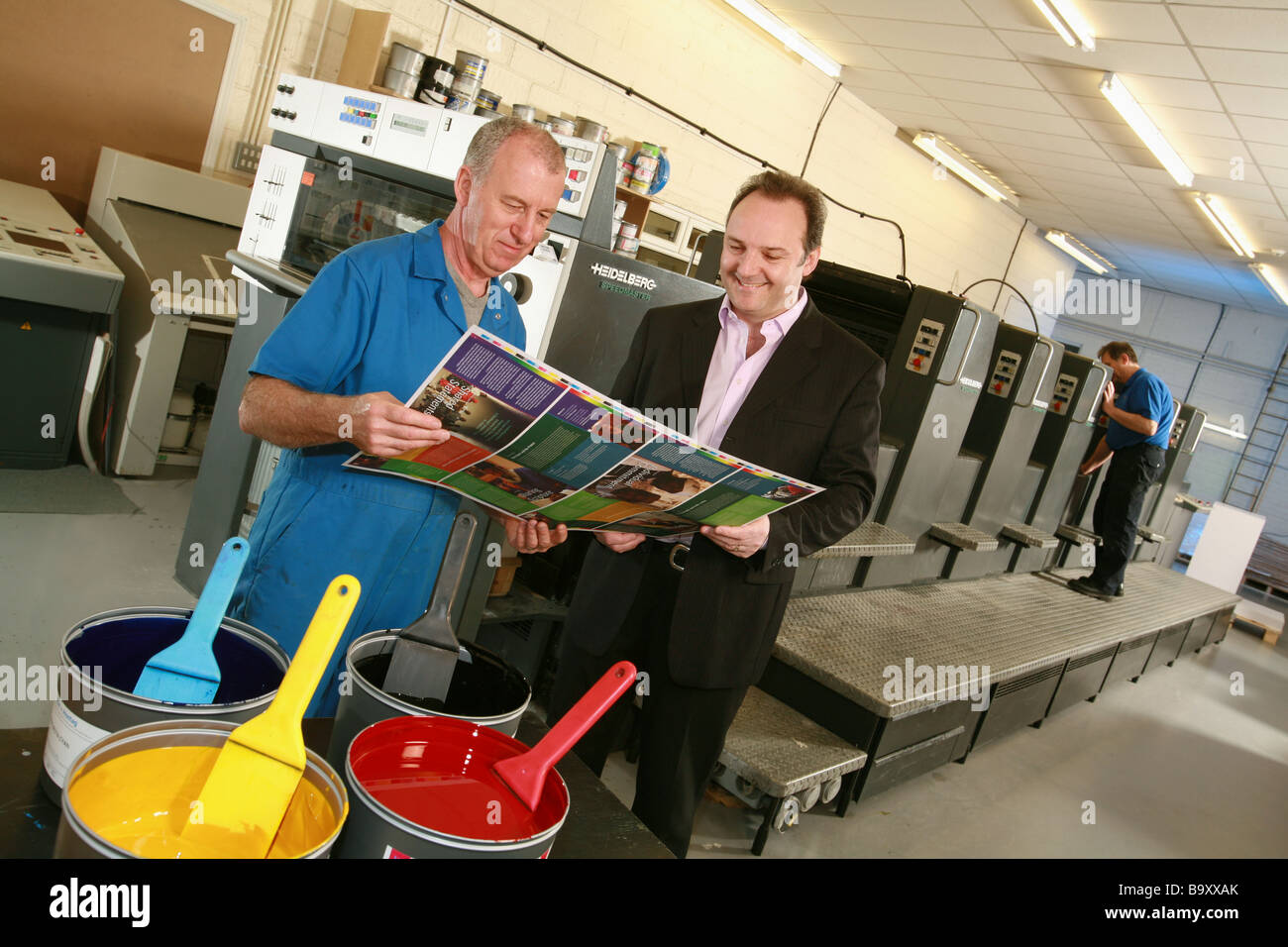 sechs Farben Heidelberg Druckmaschine Stockfoto