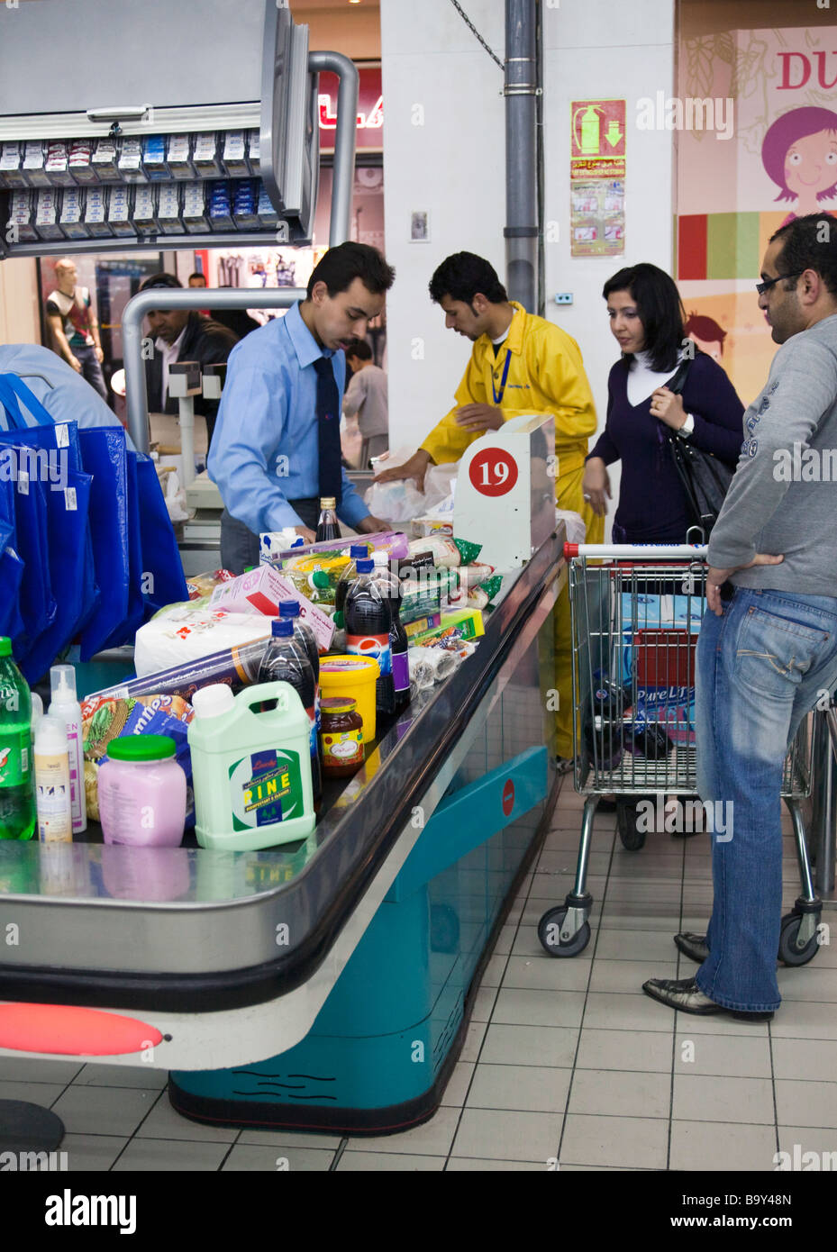 Kasse, Carrefour-Supermarkt, Ciy Center Mall, Kairo, Ägypten Stockfoto