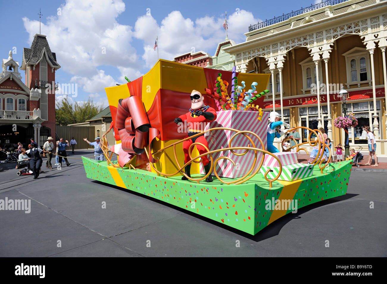 Schwimmer im Walt Disney Magic Kingdom Theme Park Orlando Florida Central Stockfoto