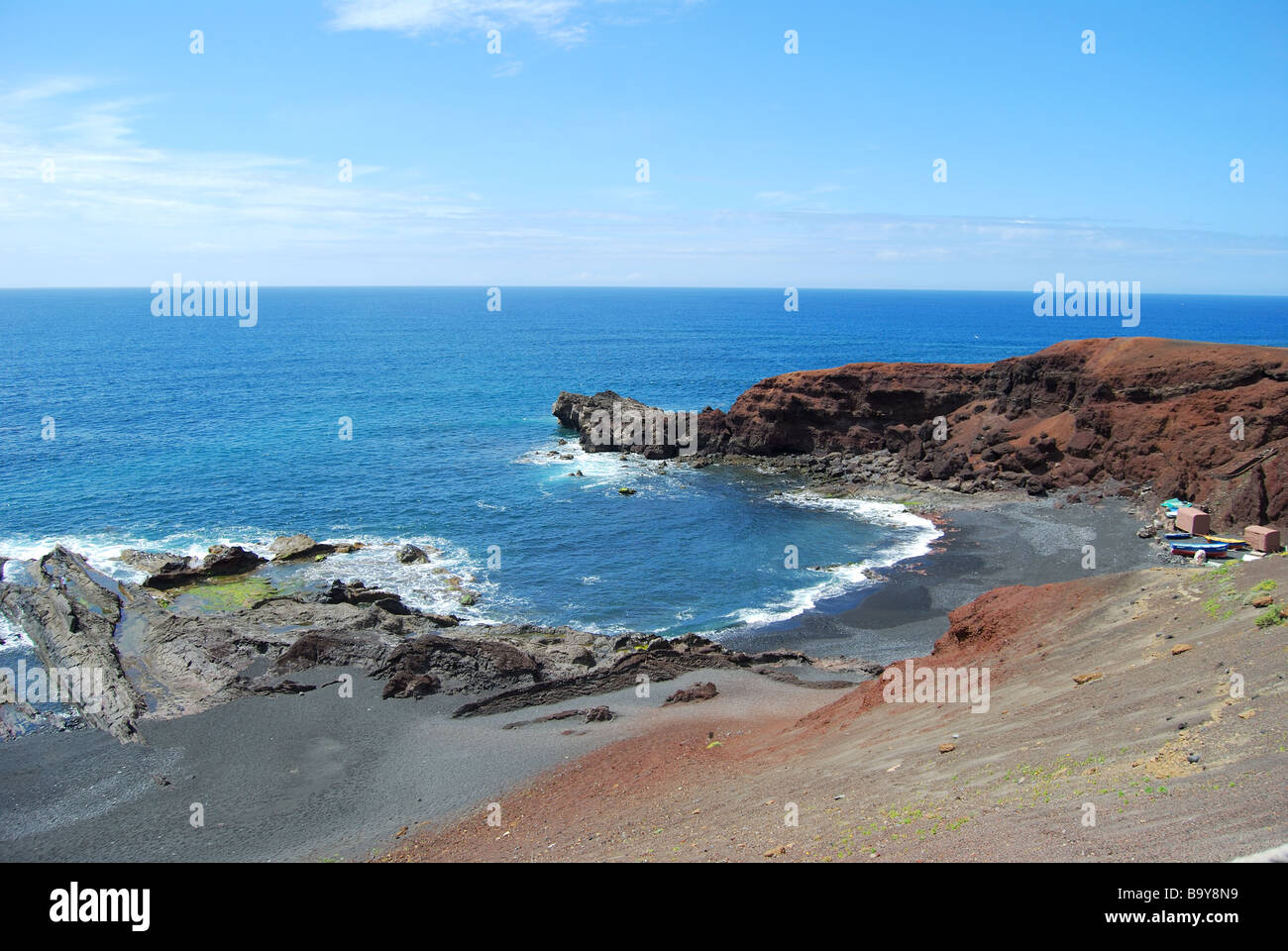 Zerklüftete Küste, El Golfo, Lanzarote, Kanarische Inseln, Spanien Stockfoto