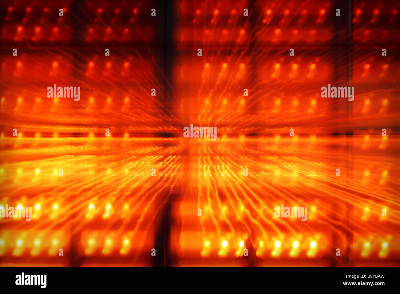 Abstrakte orange Lichter mit Zoom platzen. Stockfoto