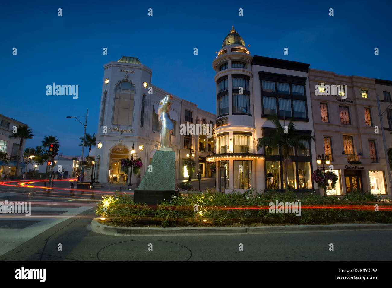 Rodeo Drive in Beverly Hills in der Nacht Stockfoto