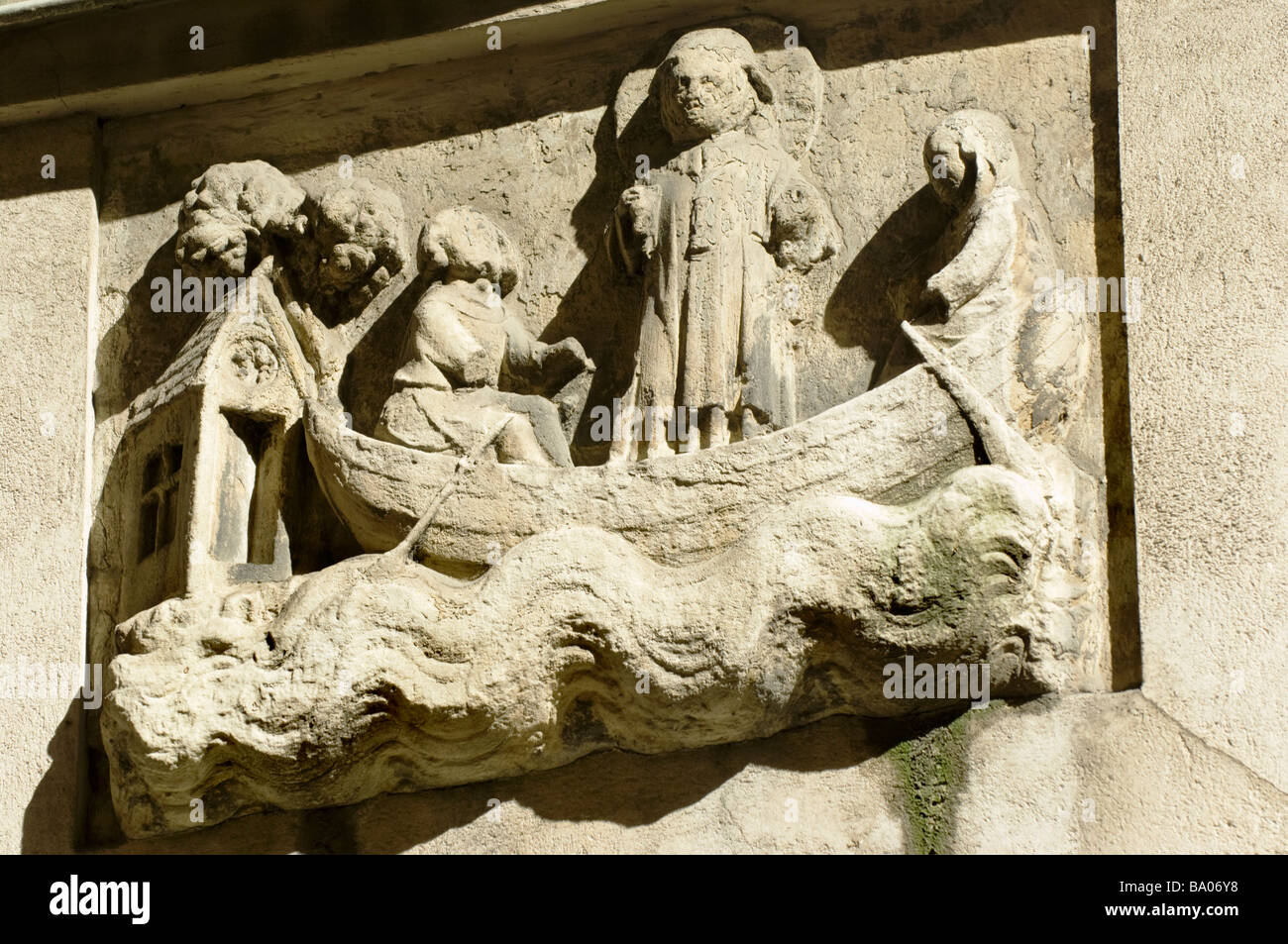 Wand Motiv zeigt die ersten Bewohner von Paris, hing in der Rue Galande, Quartier Latin, Paris, Frankreich. Stockfoto