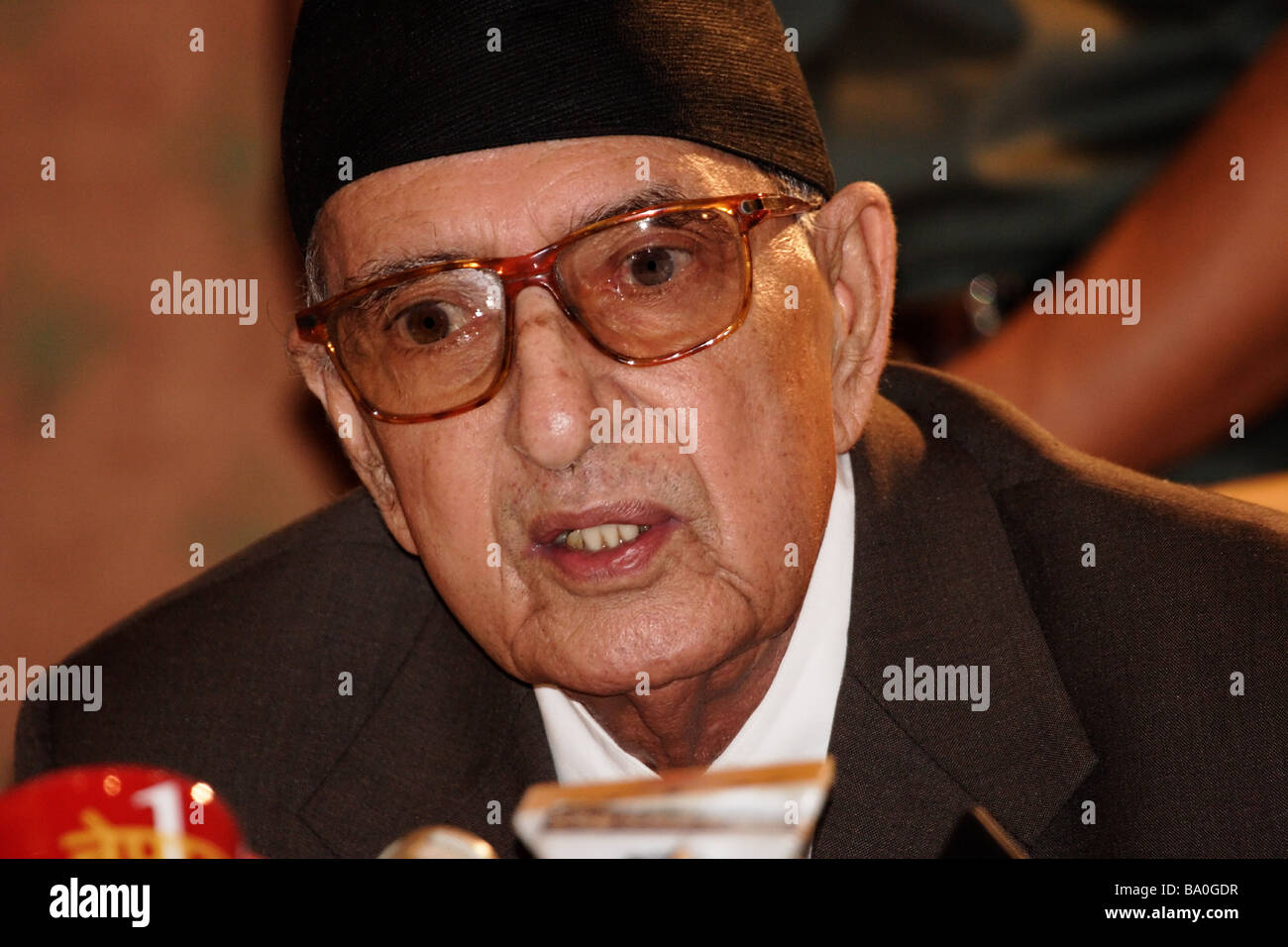 Girija koirala Fotos und Bildmaterial in hoher Auflösung Alamy