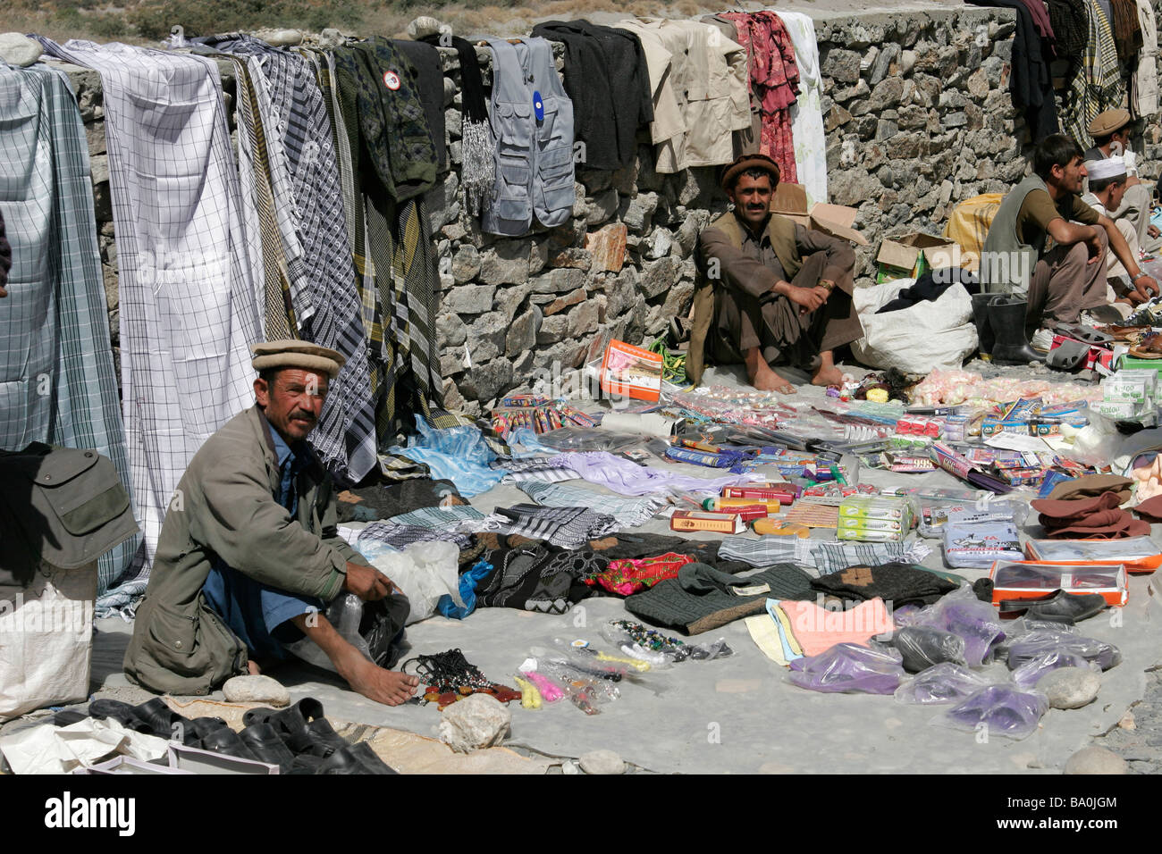 Grenzüberschreitenden Markt in der Nähe von Ishkashim an der Grenze zwischen Tadschikistan und Afghanistan Stockfoto