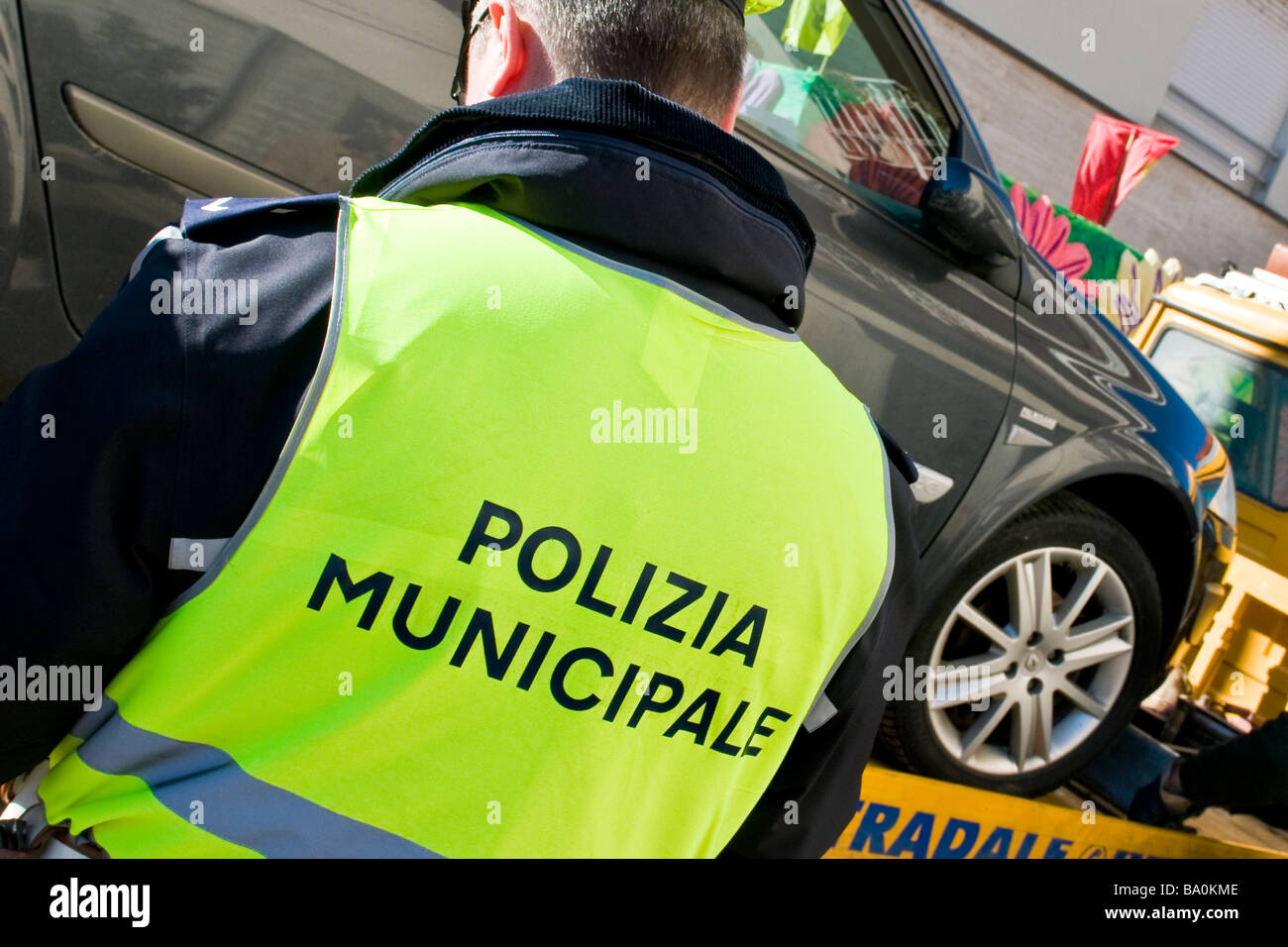 Erzwungene Entfernung Stockfoto