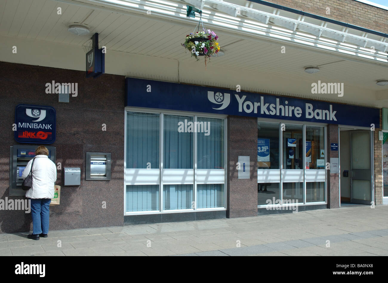 Yorkshire Bank, Belvoir Einkaufszentrum, Coalville, Leicestershire, England, UK Stockfoto