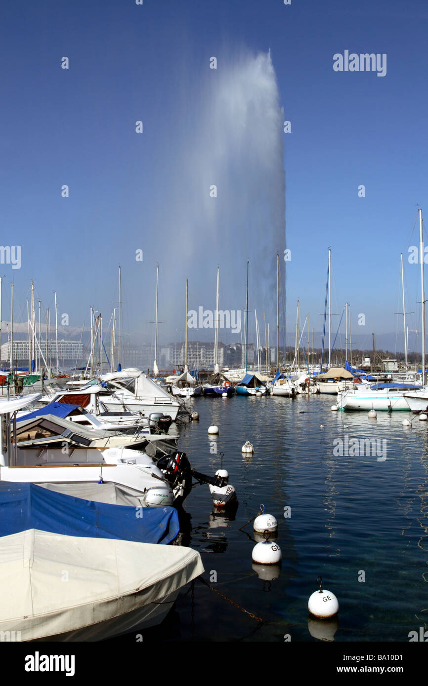 Jet d ' Eau und Hafen, den Genfer See (Lac Léman), Genf, Schweiz Stockfoto