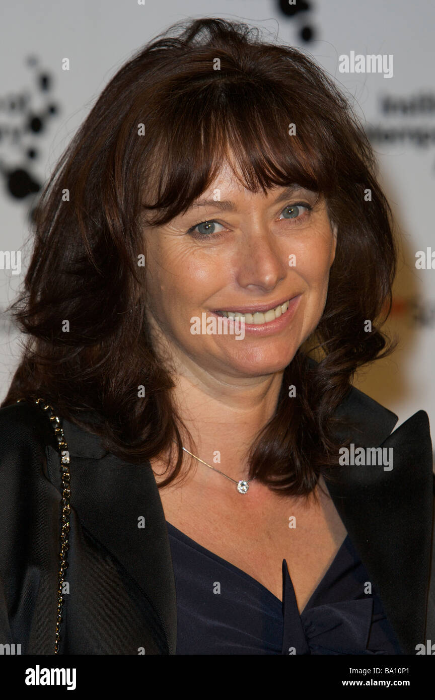 LONDON 26 März Pic zeigt Anita Zabludowicz Teilnahme an der Gala für die ICA die Brauerei London, 26. März 2009 Stockfoto