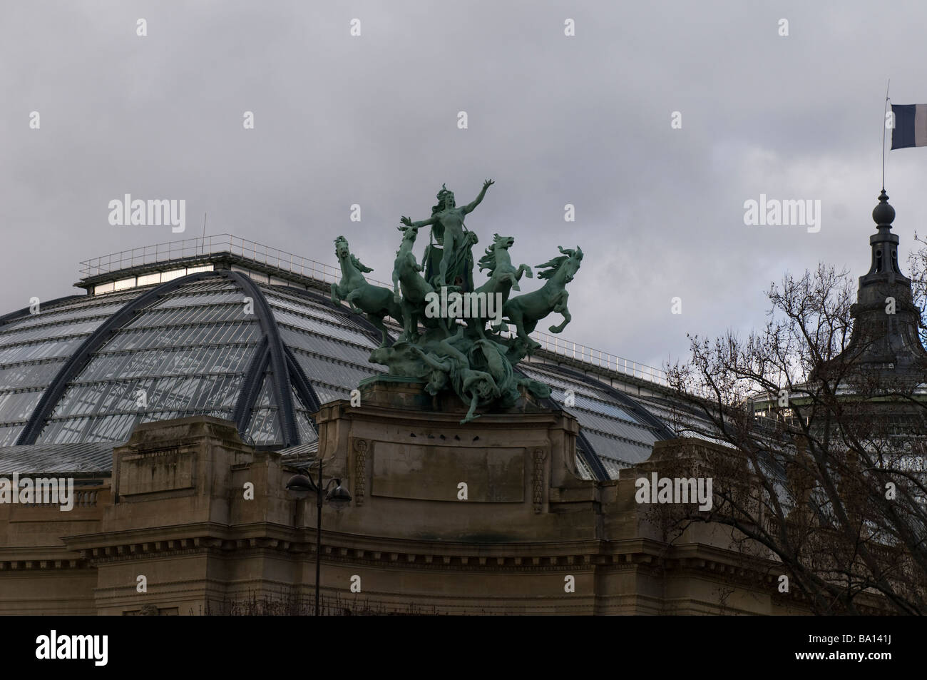 Georges Recipon galoppierende Pferde im Grand Palais Stockfoto