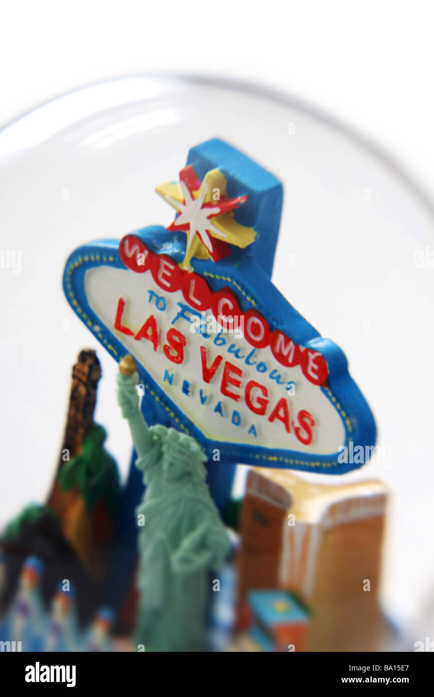 ein Las Vegas snow Globe auf weißem Hintergrund Stockfoto