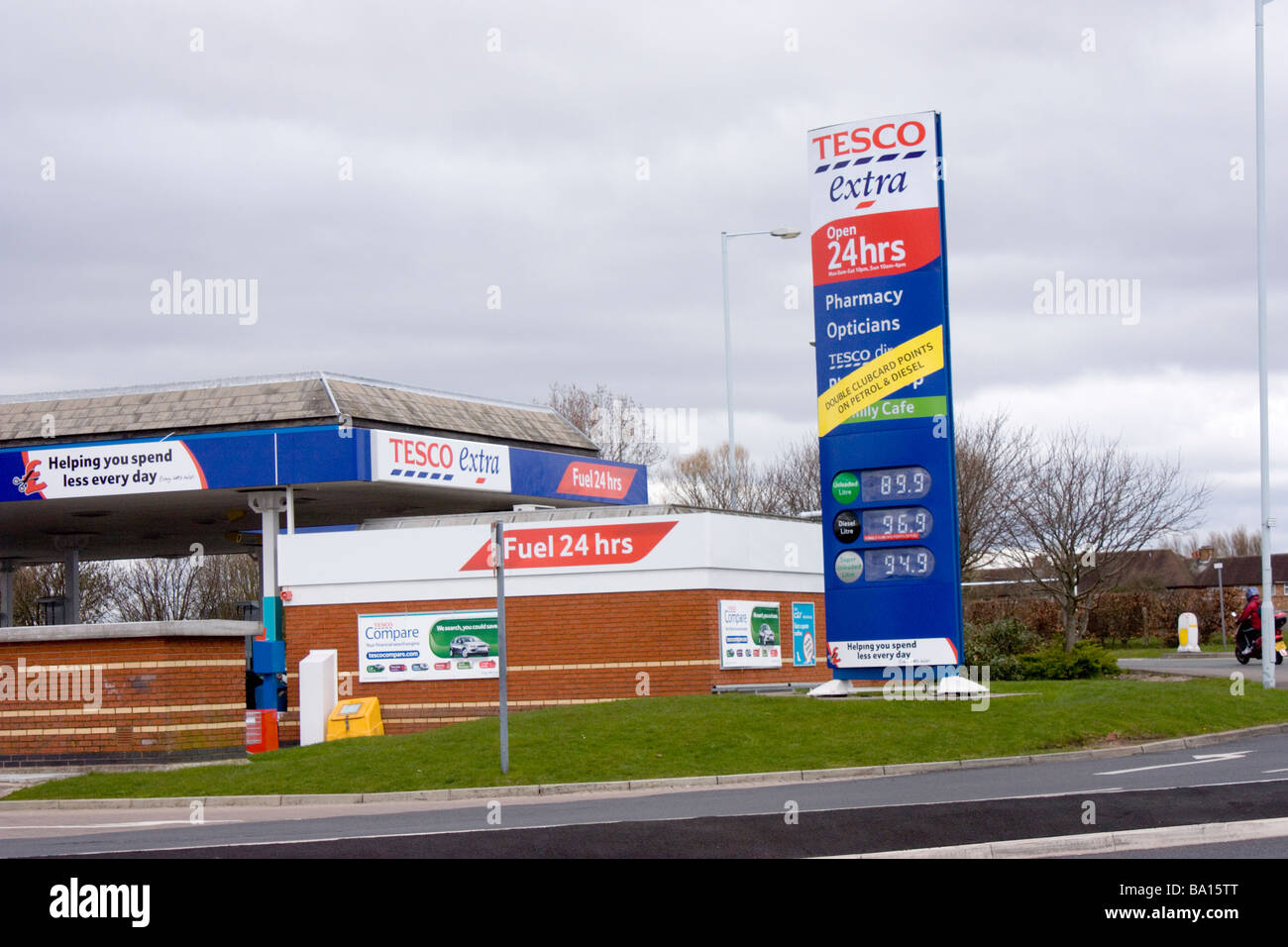 Tesco Tankstelle Blackpool Stockfotografie Alamy