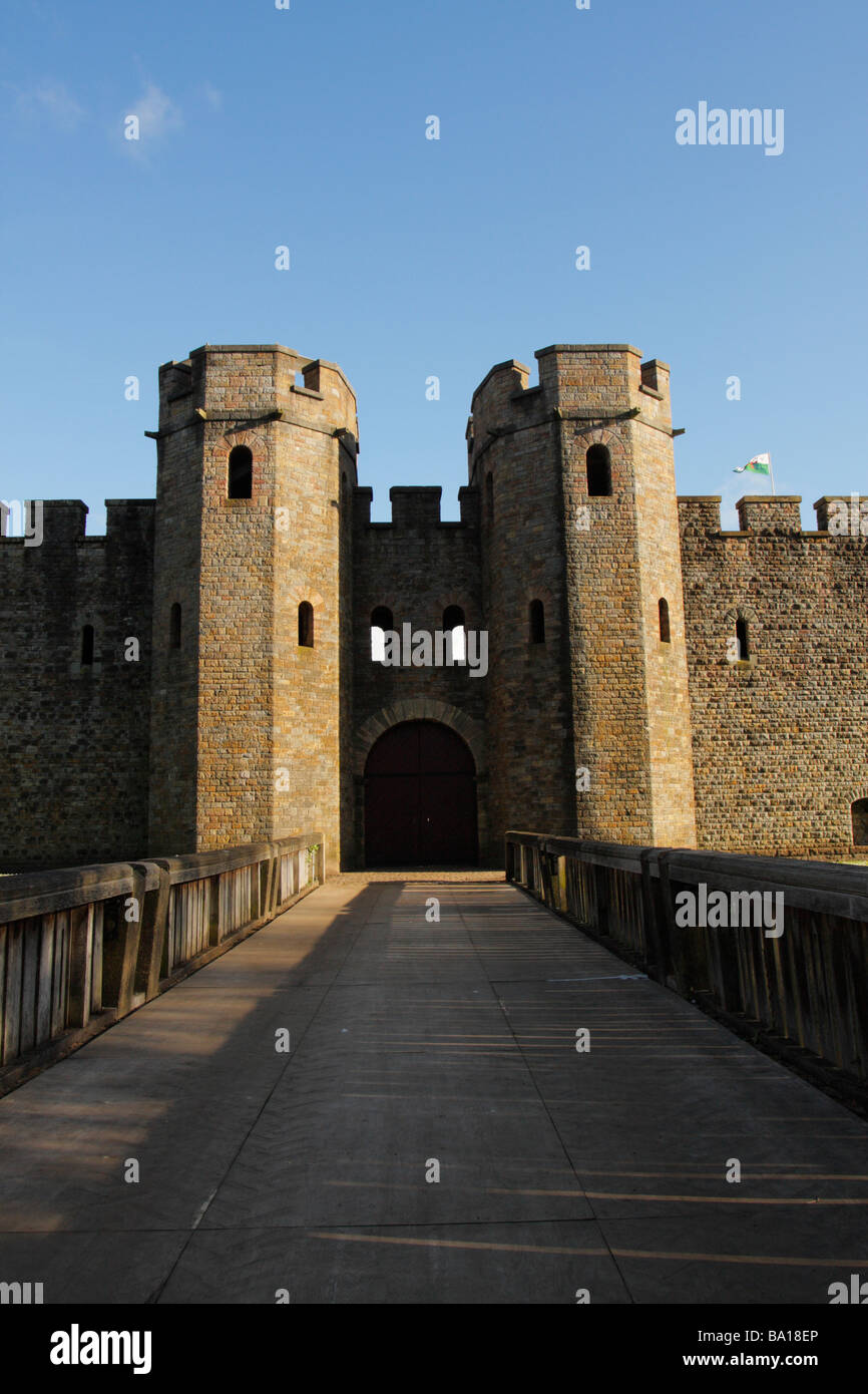 Cardiff Castle, gesehen von Bute Park, Cardiff, Glamorgan, South.Wales, U.K Stockfoto