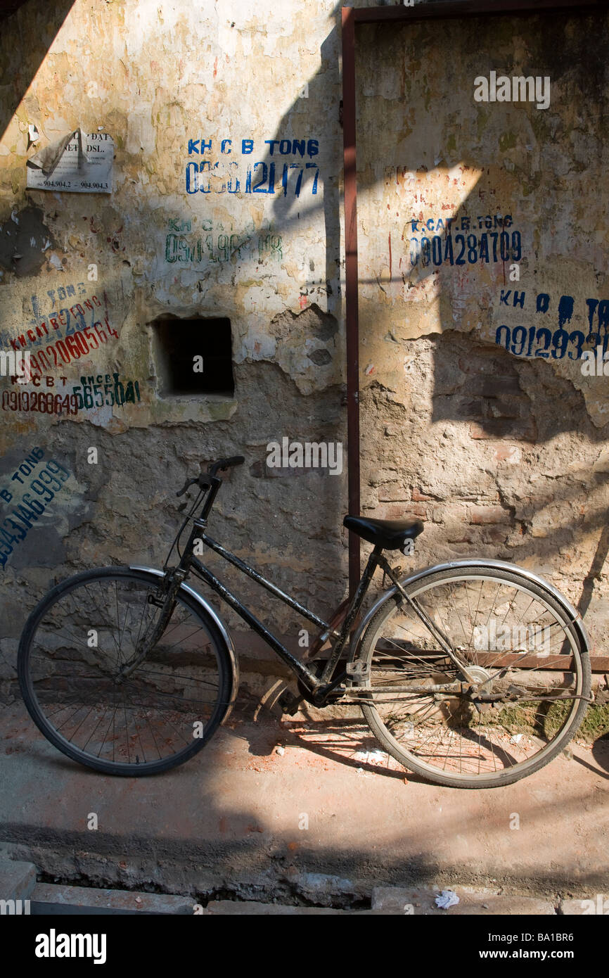 Fahrrad alte Viertel Hanoi Vietnam Stockfoto