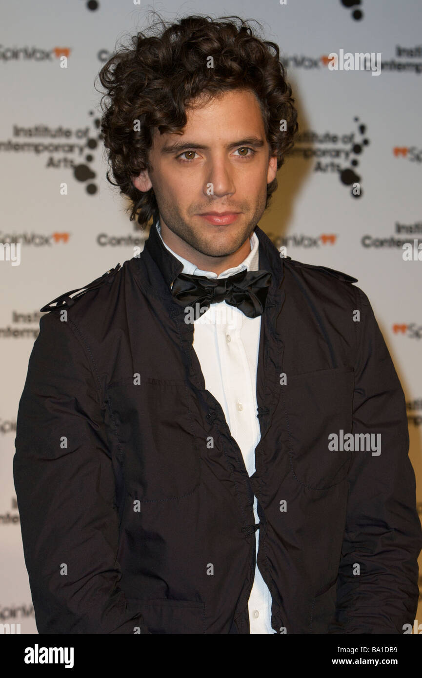 LONDON 26 März Pic zeigt Mika, die Teilnahme an der Gala für die ICA die Brauerei London, 26. März 2009 Stockfoto