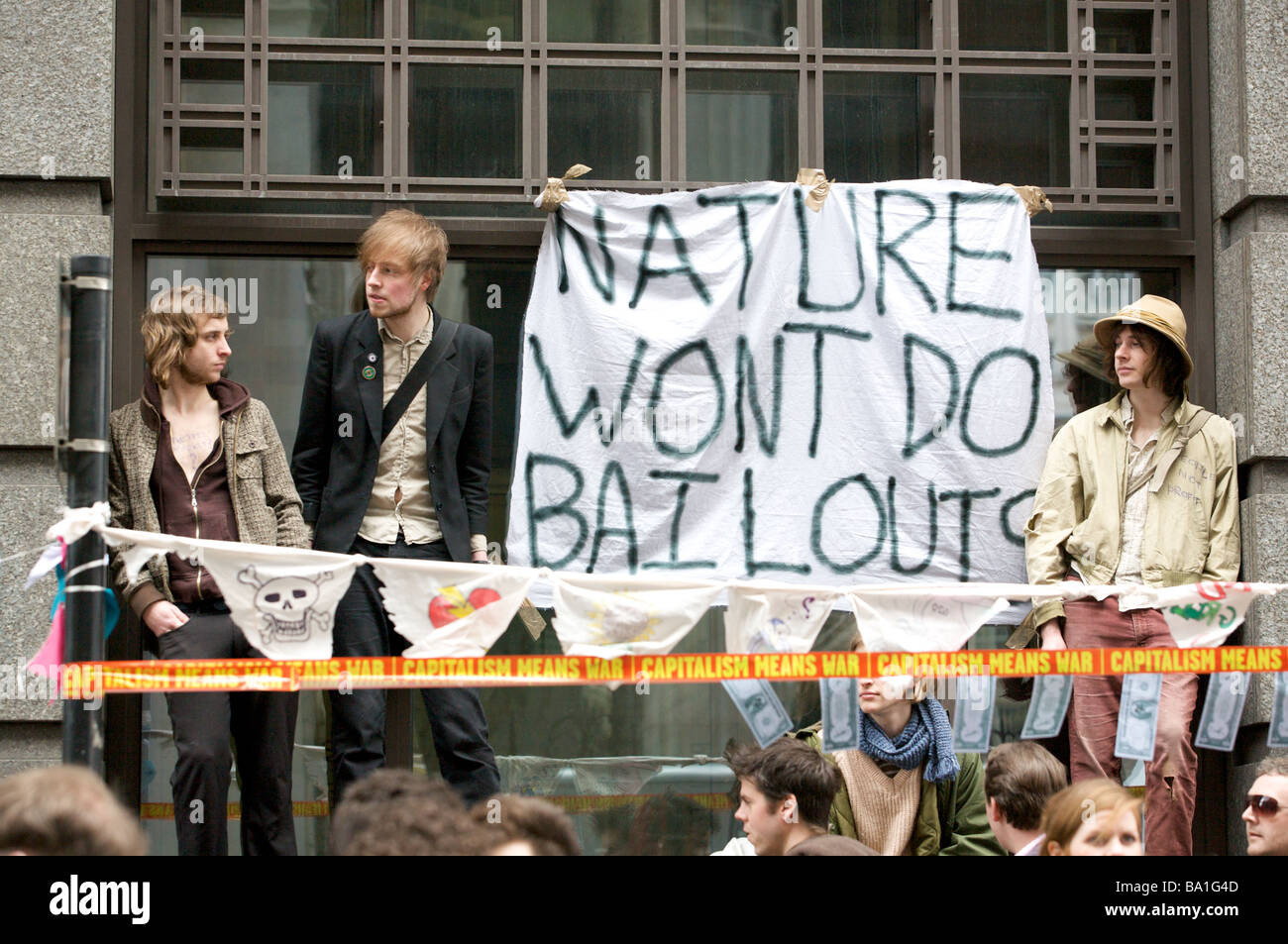 Natur nicht Rettungsaktionen Banner am G20-Protest, London Stockfoto
