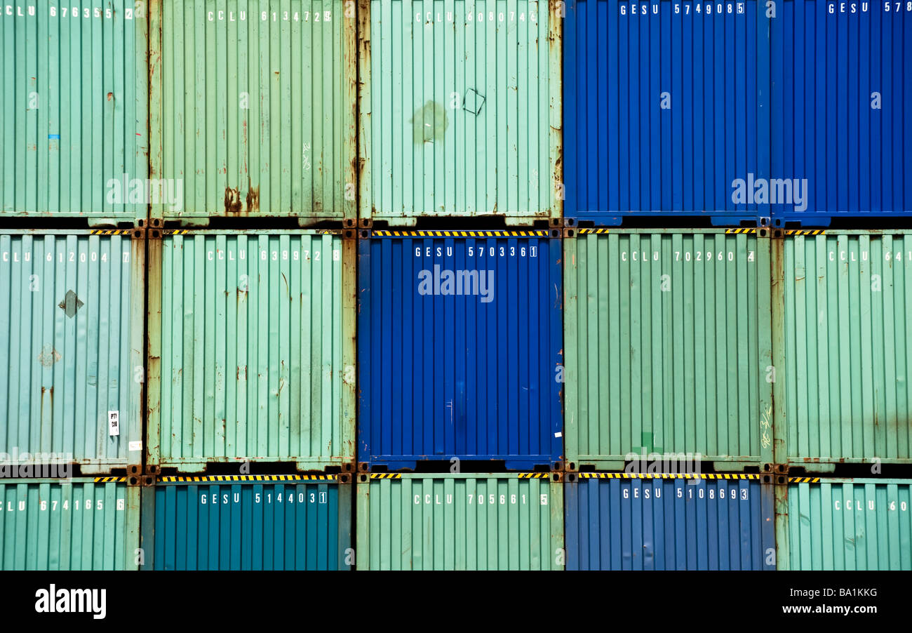 Shipping container -Fotos und -Bildmaterial in hoher Auflösung – Alamy