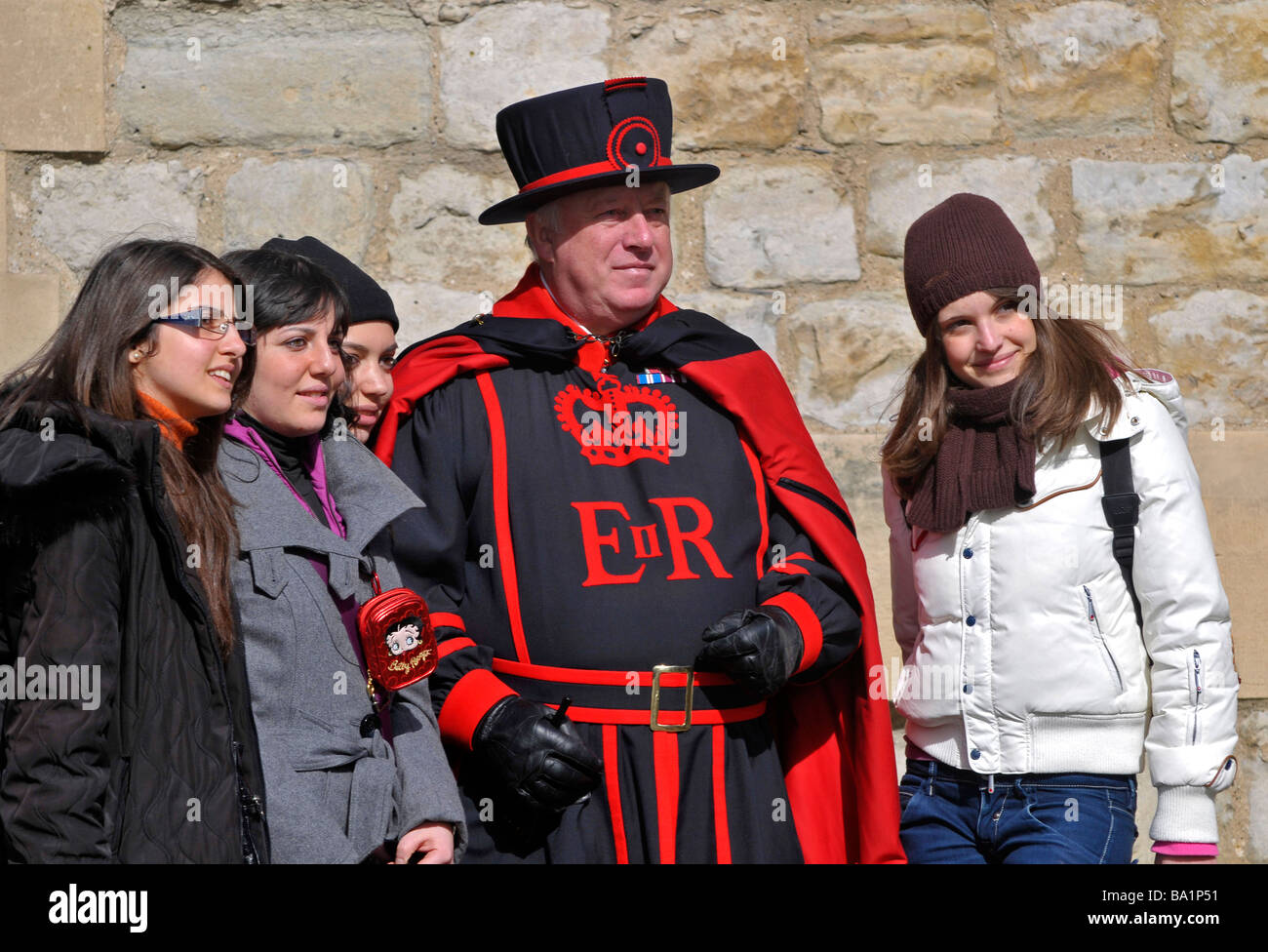 Beefeater oder Yeoman, Tower of London, England, UK Stockfoto