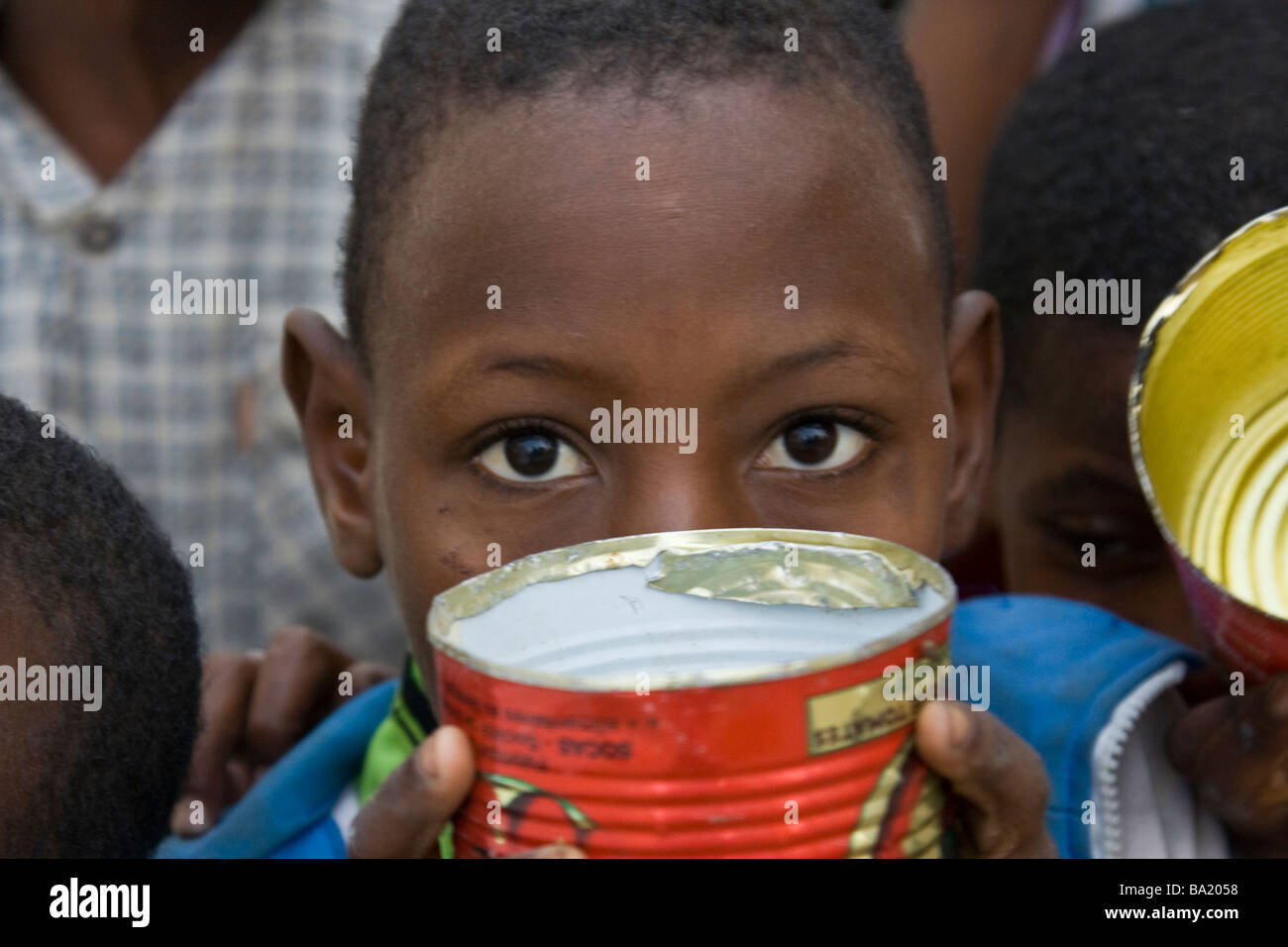Talibé betteln in St-Louis in Senegal Westafrika Stockfoto