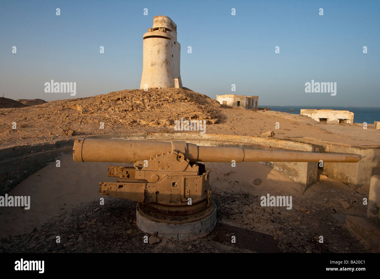 Französischen kolonialen Gun Einlagerung in Nouadhibou, Mauretanien Stockfoto