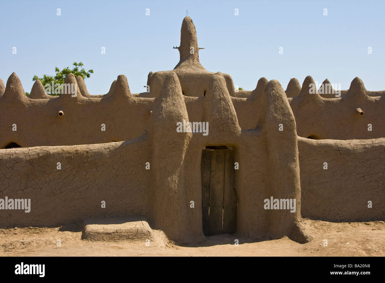 Moschee im Dorf Senossa in der Nähe von Djenne, Mali Stockfoto