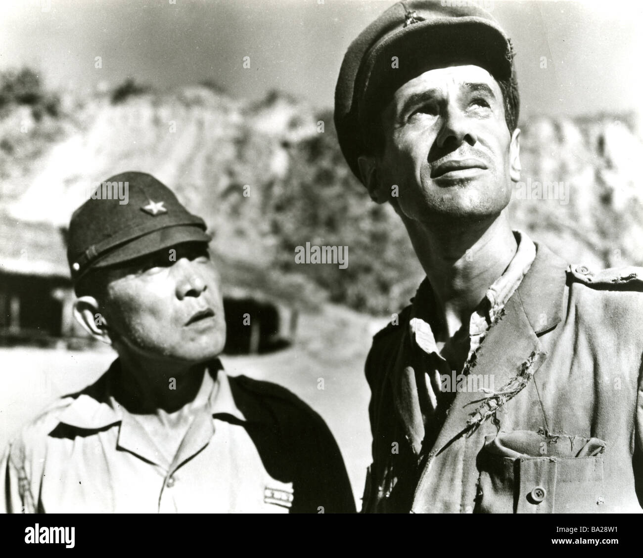 BRIDGE ON THE RIVER KWAI 1957 Columbia Film mit Geoffrey Horne auf der rechten Seite Stockfoto