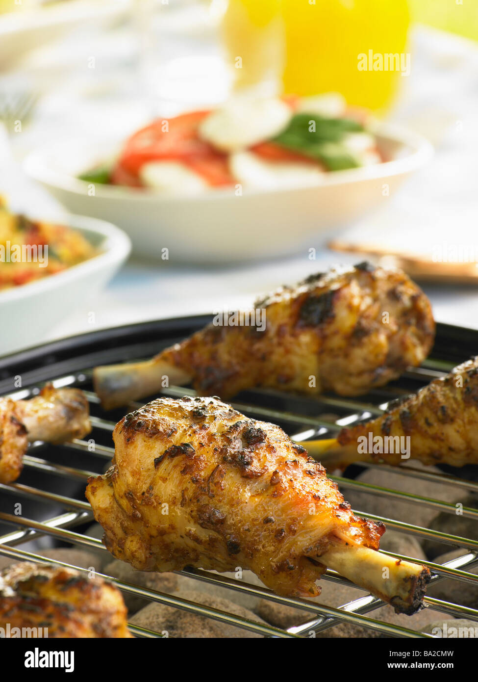 Huhn kochen auf dem Grill Stockfoto
