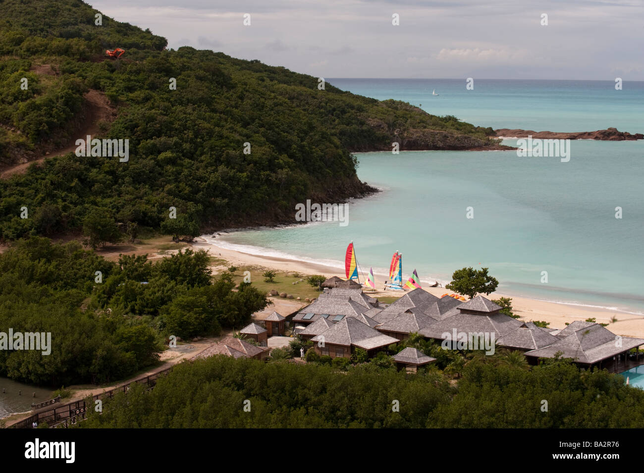 Blick vom Hermitage Bay Hotel Blick auf den Strand und restaurant Stockfoto