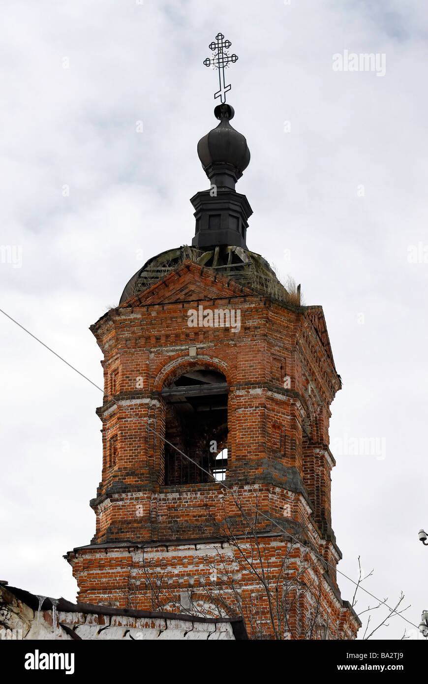 Glockenturm der Landkirche zerstörten russischen orthodoxen Vladimir Region Russland Stockfoto