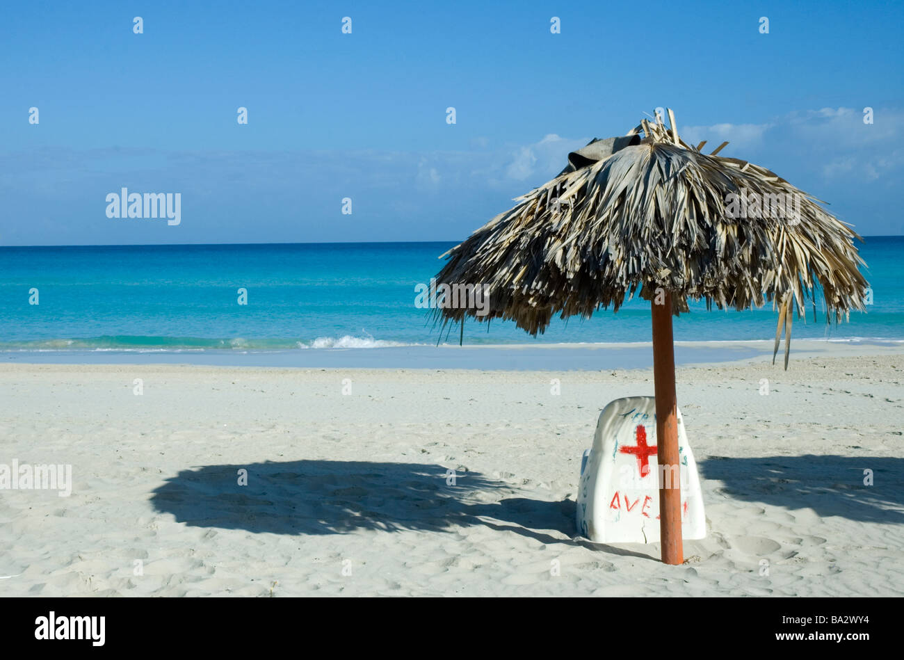 Kuba Varadero die unberührten weißen Sand türkisfarbenen Wasser und Palmen die Hotelzone von Kuba s beliebtesten Strand Stockfoto