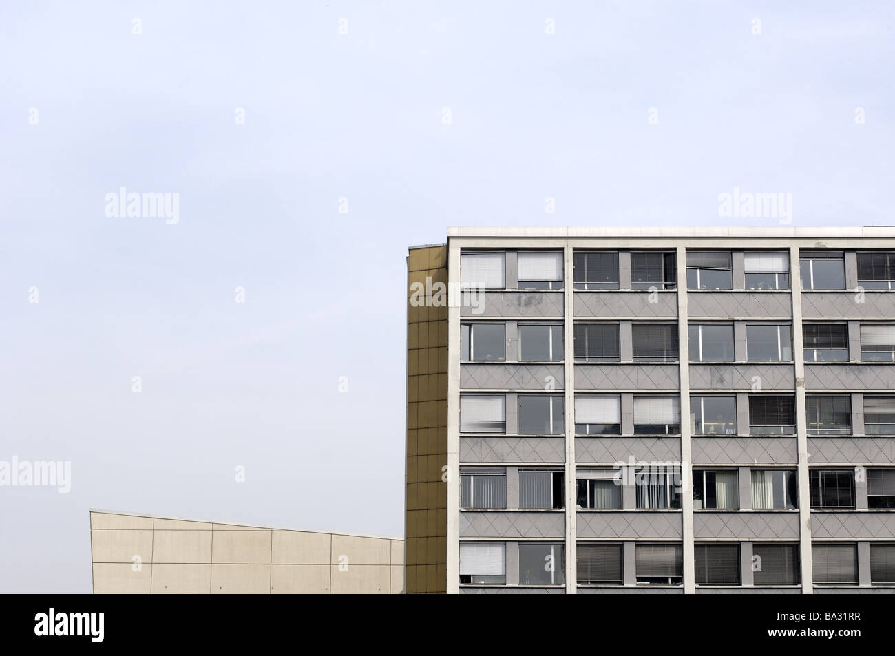 Deutschland-Leverkusen Büro-Haus Fassade Detail Büro-High-Rise Hochhaus high-rise-Fassade Fenster Beton-Wände symbol Stockfoto