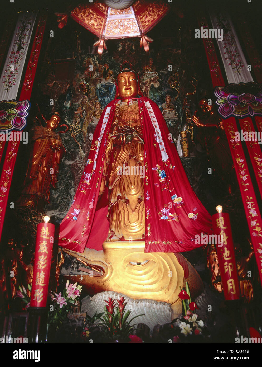 China Shanghai Jadebuddha-Tempel Yufo Si Wandbild Buddhafiguren Asien  Ostasien Stadt Stadt Kult-Bau Tempel Stockfotografie - Alamy