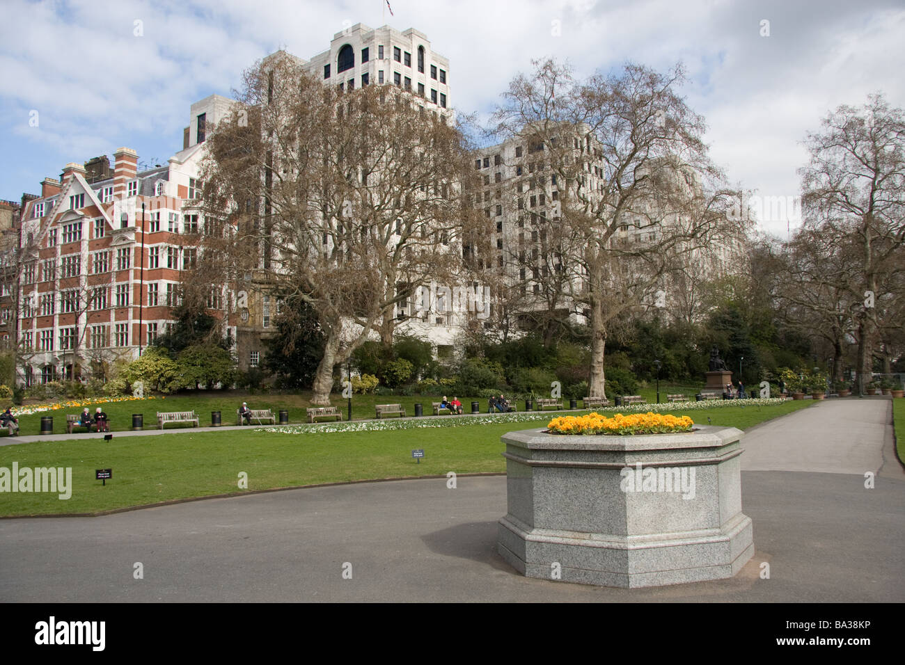 London England uk Böschung Gärten Denkmal öffentlicher Raum Stockfoto