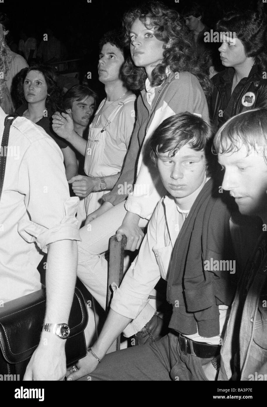70er Jahre, schwarz / weiß Foto, Kulturveranstaltung 1979 in der Westfalenhalle in Dortmund ...