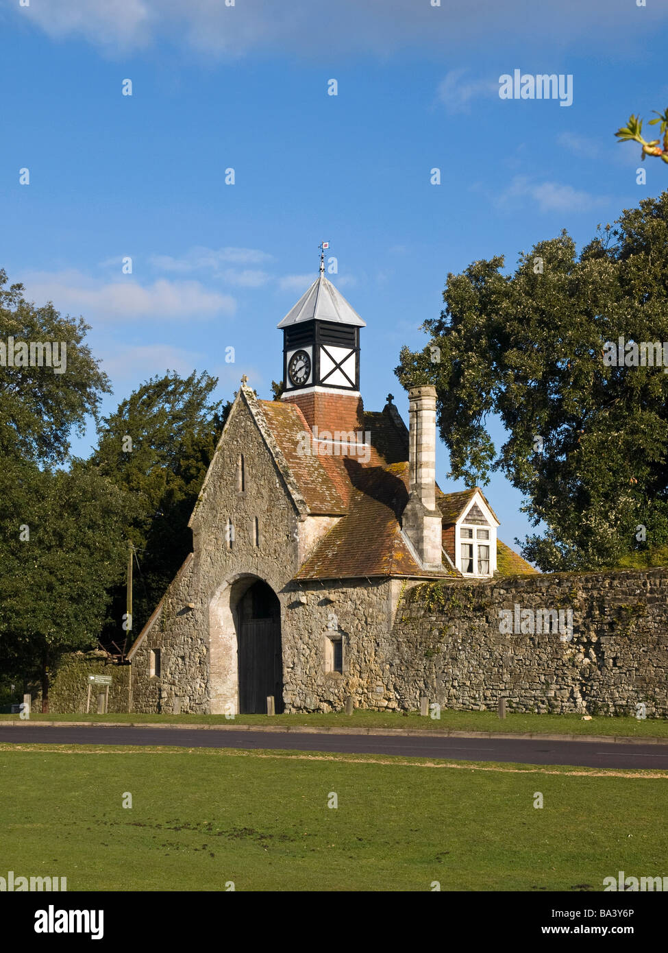 Beaulieu Estate alte Gate House New Forest Hampshire England UK Stockfoto